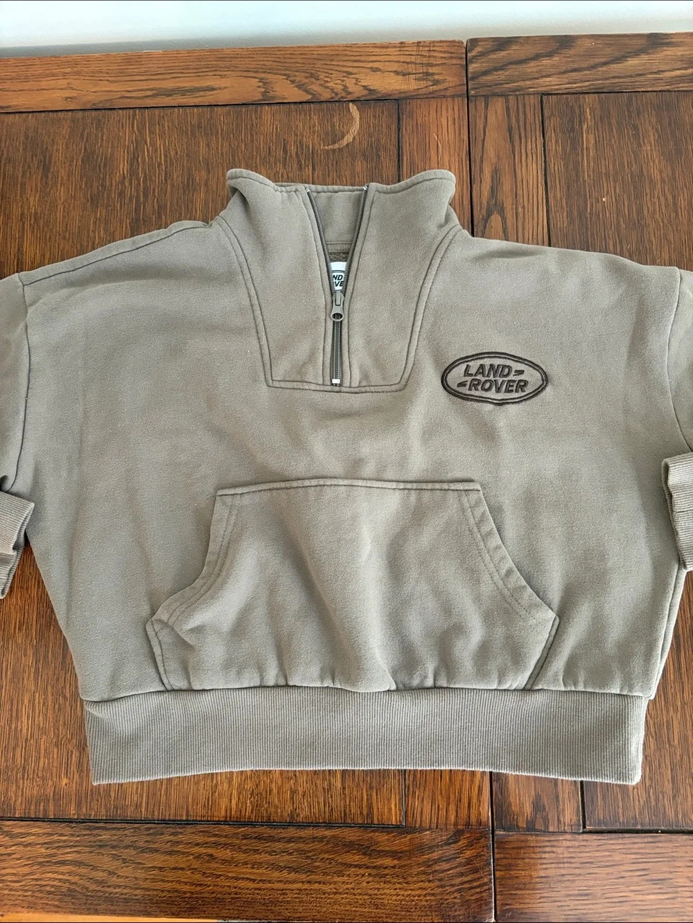 Land Rover pacsun Quarter-Zip cropped Pullover Sweatshirt in Taupe brown XS - Picture 2 of 7